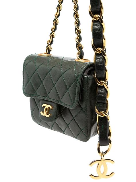 micro bolsa chanel|bolsas Chanel pre owned.